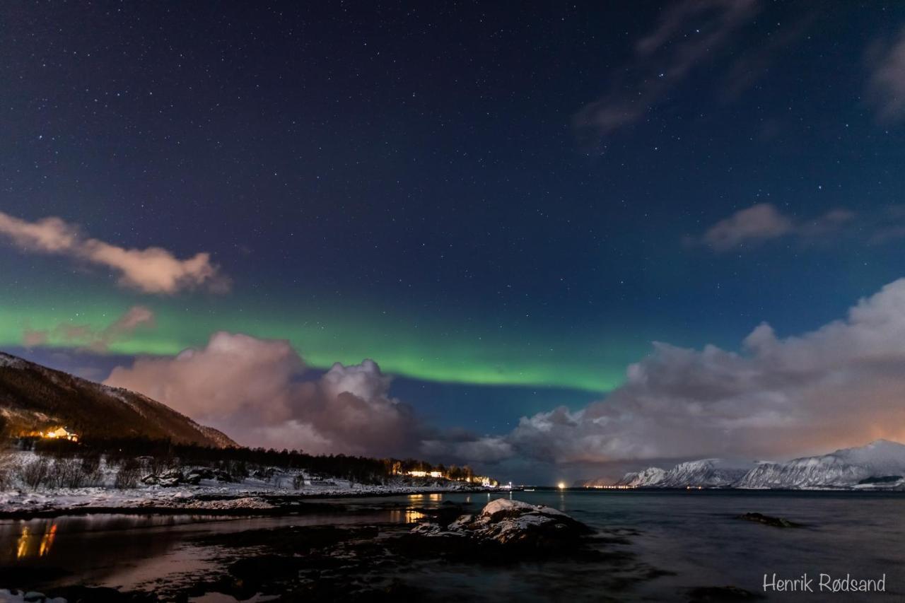 Toftenes Sjohuscamping Alsvåg Exterior photo